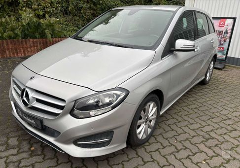 Mercedes-Benz B 180, 2017