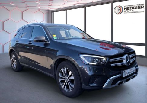Mercedes-Benz GLC 300, 2020