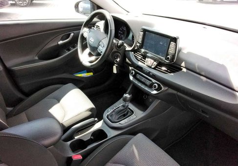 Hyundai i30, 2023 3