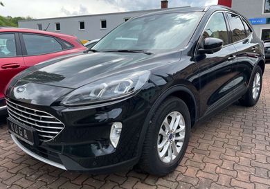 Ford Kuga, 2021