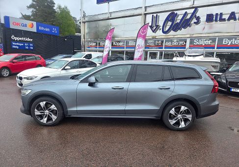 Volvo V60 Cross Country, 2021
