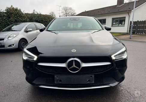 Mercedes-Benz CLA 200, 2021