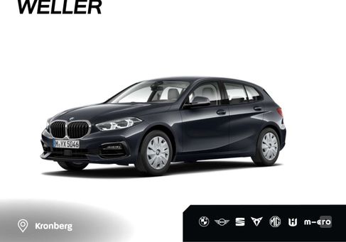 BMW 118, 2021