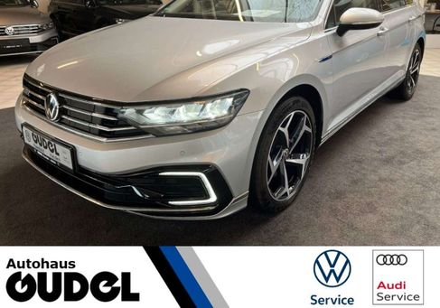 Volkswagen Passat Variant, 2021