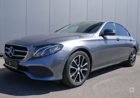 Mercedes-Benz E 200, 2017