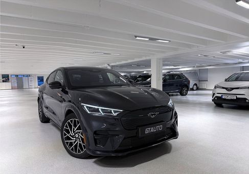 Ford Mustang Mach-E, 2021