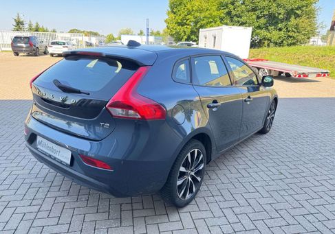 Volvo V40, 2019