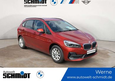 BMW 216, 2021