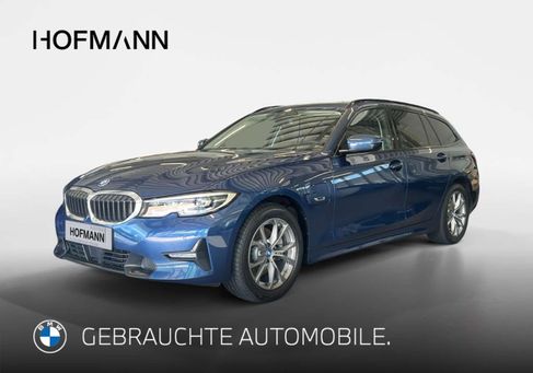 BMW 320, 2022