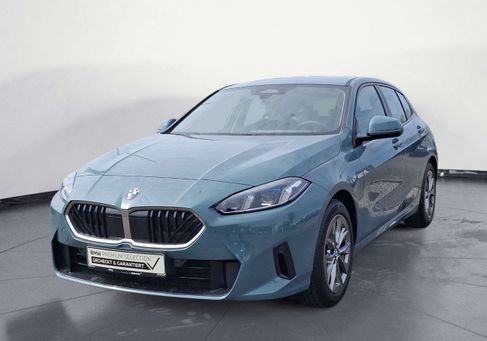BMW 120, 2025