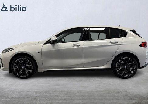 BMW 120, 2025