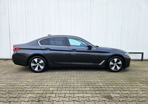BMW 520, 2022