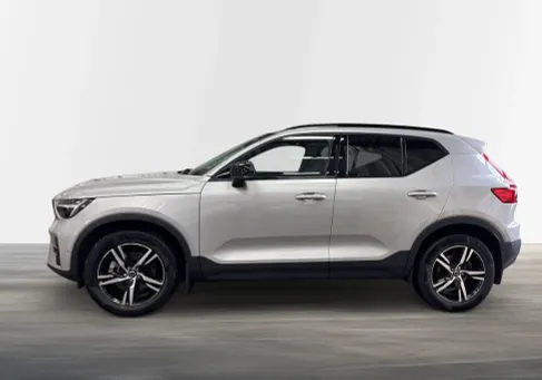 Volvo XC40, 2025 3