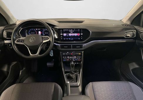 Volkswagen T-Cross, 2021