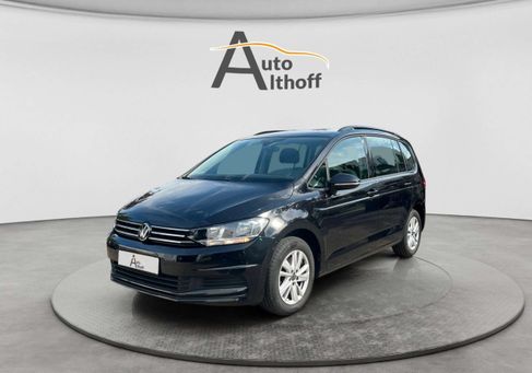 Volkswagen Touran, 2023 3