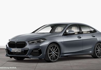 BMW 220, 2021