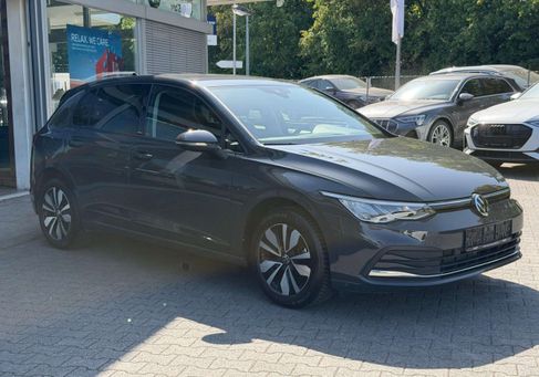 Volkswagen Golf, 2024 3