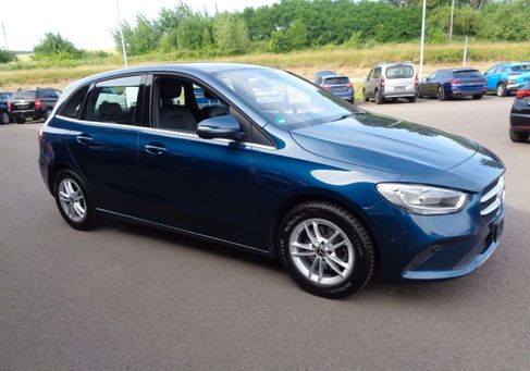 Mercedes-Benz B 180, 2019