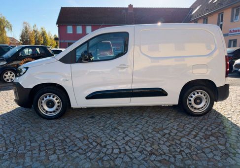 Opel Combo, 2024 3