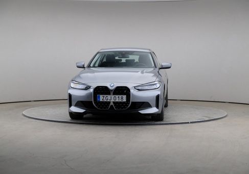 BMW i4, 2024