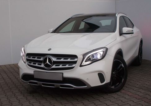 Mercedes-Benz GLA 180, 2019