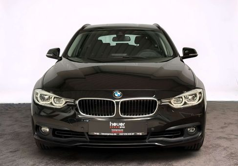 BMW 318, 2019