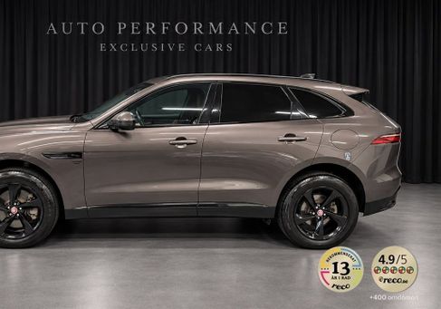 Jaguar F-Pace, 2023 2