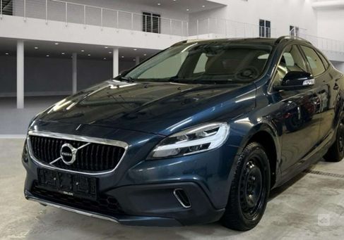 Volvo V40 Cross Country, 2019