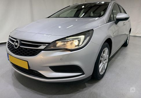 Opel Astra, 2018