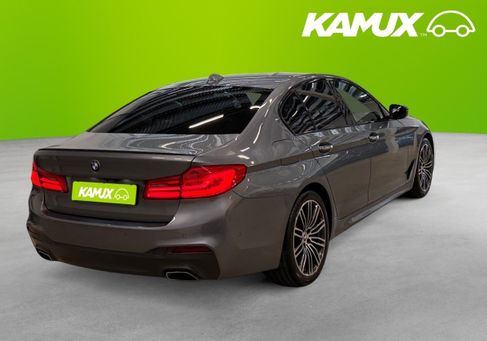 BMW 520, 2018 3