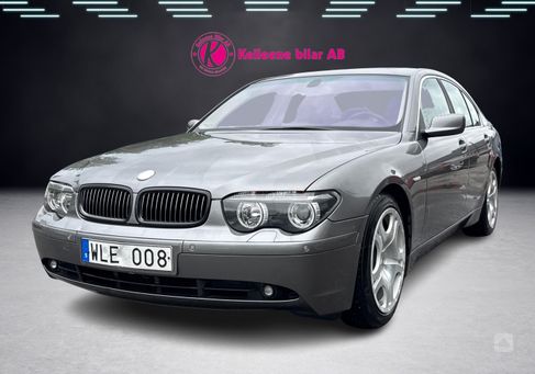 BMW 745, 2003