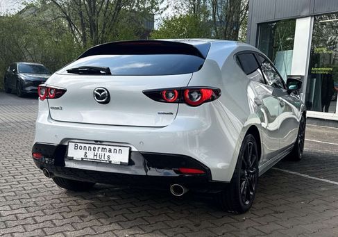 Mazda 3, 2024