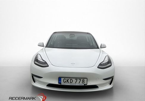 Tesla Model 3, 2020