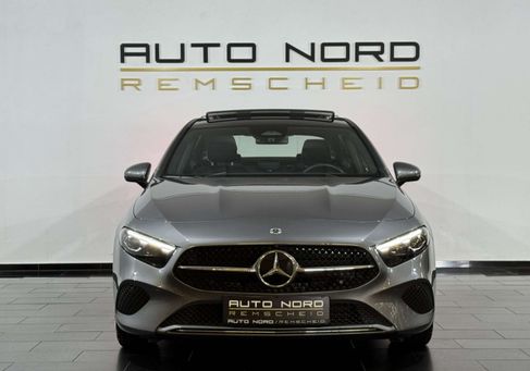 Mercedes-Benz A 200, 2025 2