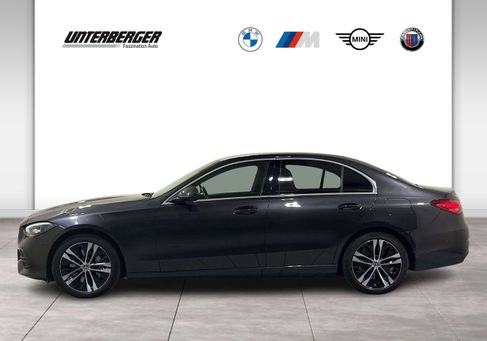 Mercedes-Benz C 300, 2022 2
