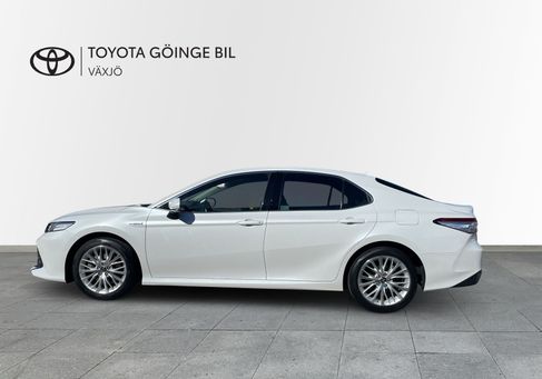 Toyota Camry, 2019