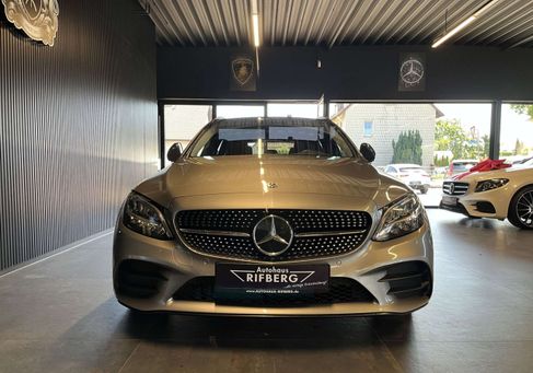 Mercedes-Benz C 300, 2021
