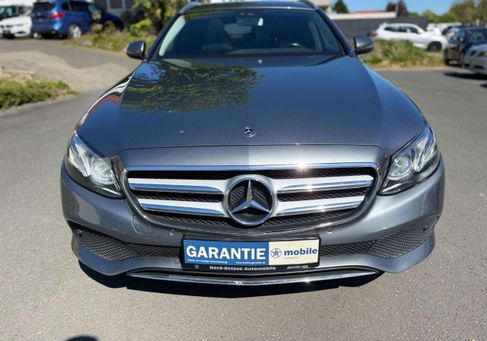 Mercedes-Benz E 220, 2017