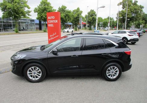 Ford Kuga, 2022