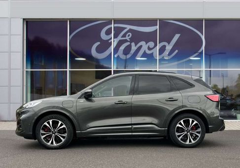 Ford Kuga, 2021