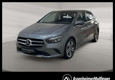 Mercedes-Benz B 200, 2022