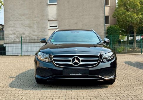 Mercedes-Benz E 200, 2018 2