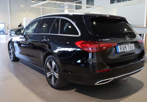 Mercedes-Benz C 300, 2023 2