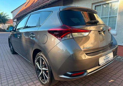 Toyota Auris, 2018