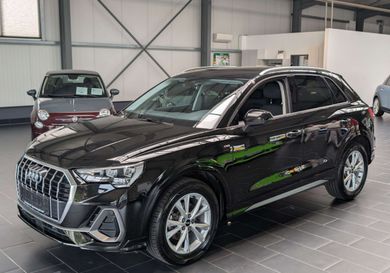 Audi Q3, 2022