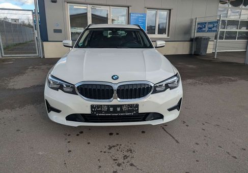 BMW 320, 2021