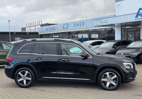 Mercedes-Benz GLB 180, 2021