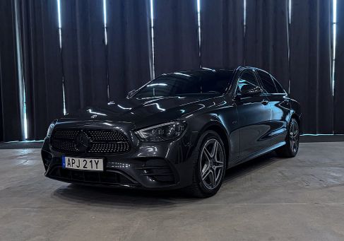 Mercedes-Benz E 300, 2021