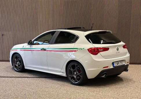 Alfa Romeo Giulietta, 2016