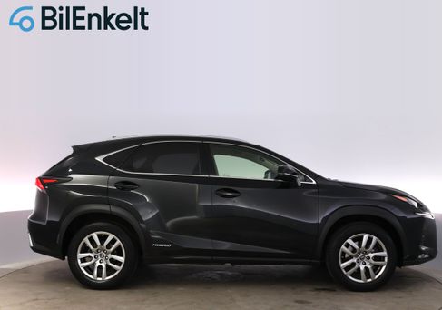 Lexus NX, 2019